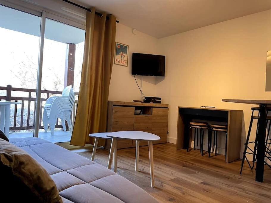 Appartement Classe 3 Etoiles Tres Bien Situe Сен-Лари-Сулан Экстерьер фото